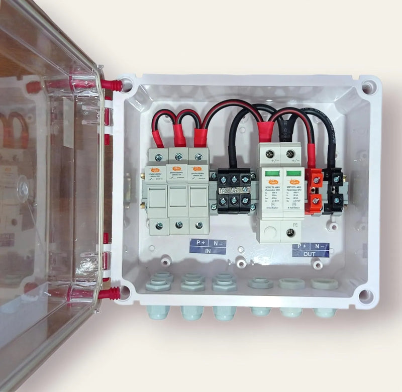 Solartek Solar AJB DCDB 3 In 1 Out 600V Inbuilt 3 X 20A Elmex Fuses, 600V Elmex SPD ( 3 Series/String X Up To 12 Panels Max.)